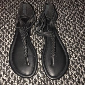 Braided black sandals